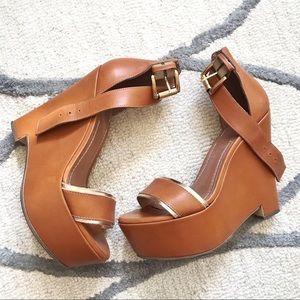 Elizabeth & James platform wedge sandals